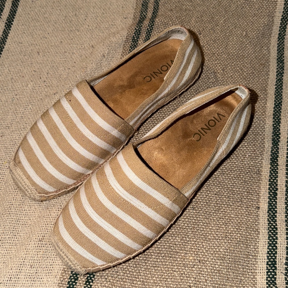 Vionic Valeri 356 Loafers Women’s Tan Size 7
